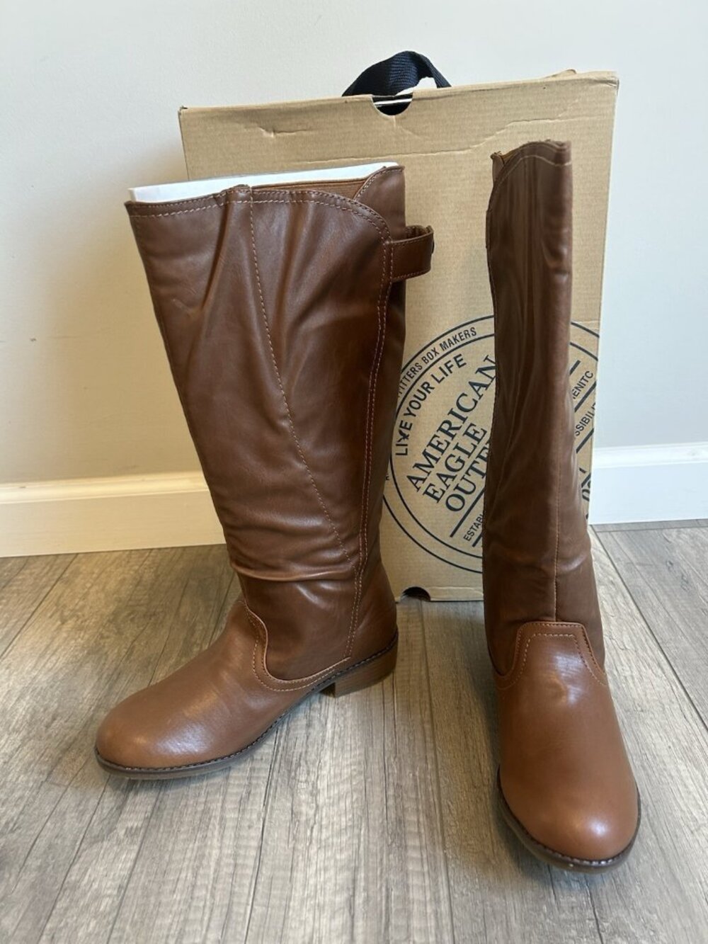 American Eagle Women’s Knee High Boots Brown Riding Size 7 New w Box Y2K Classic - Picture 2 of 12